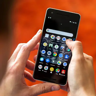Guide showing how to put an app on the Android home screen